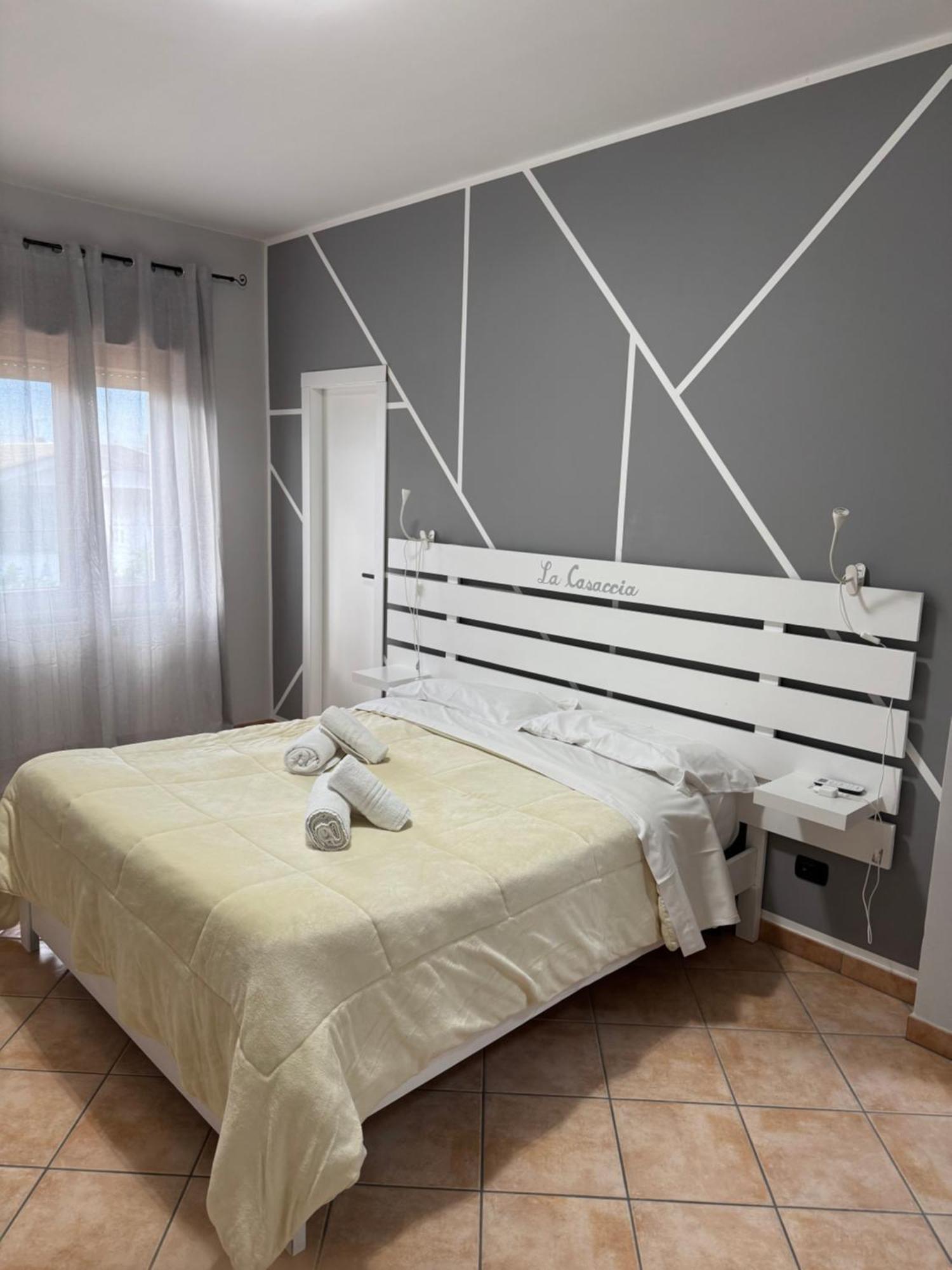 Guest House La Casaccia Fiumicino Bagian luar foto